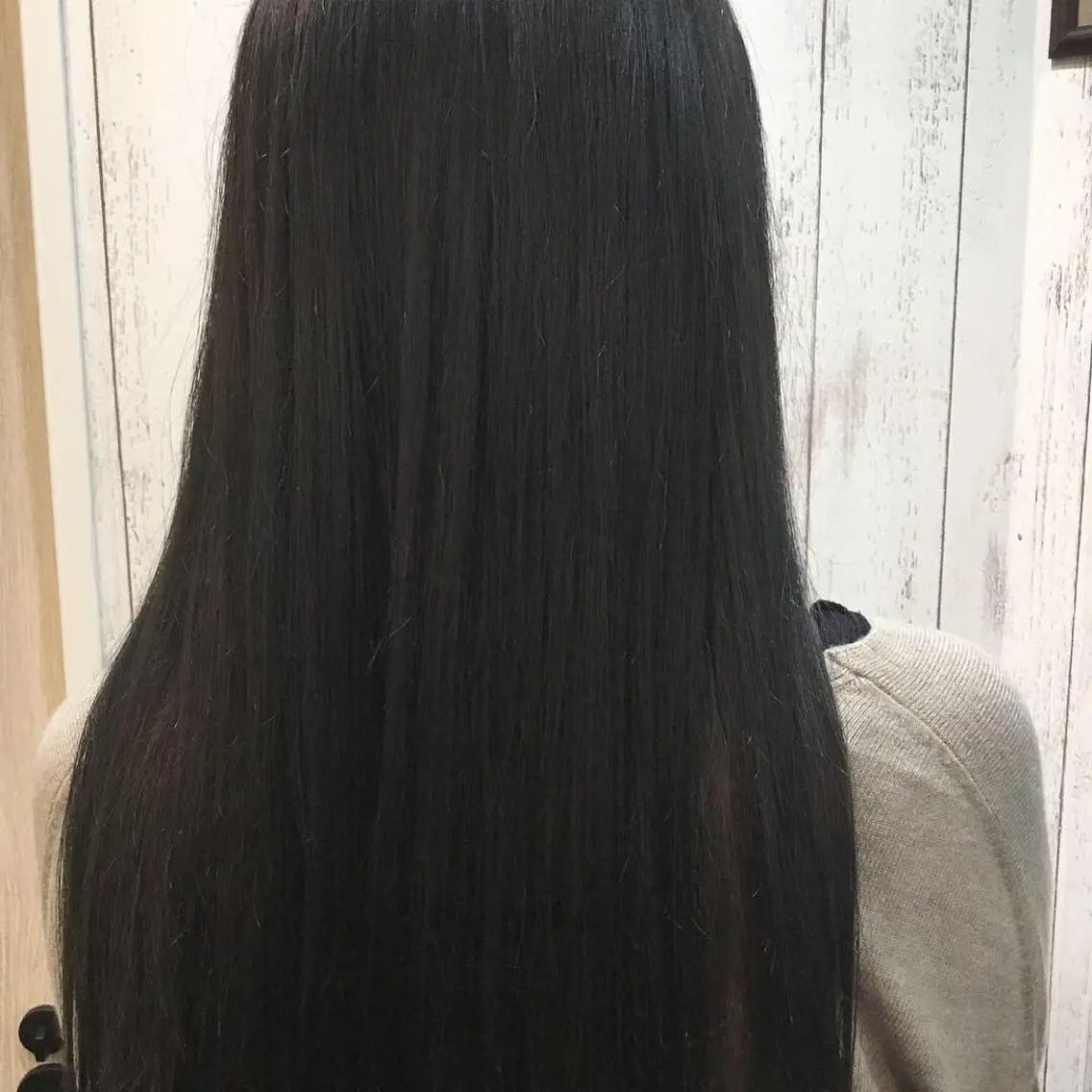 ロング カラー embrace エンブレイスのヘアスタイル