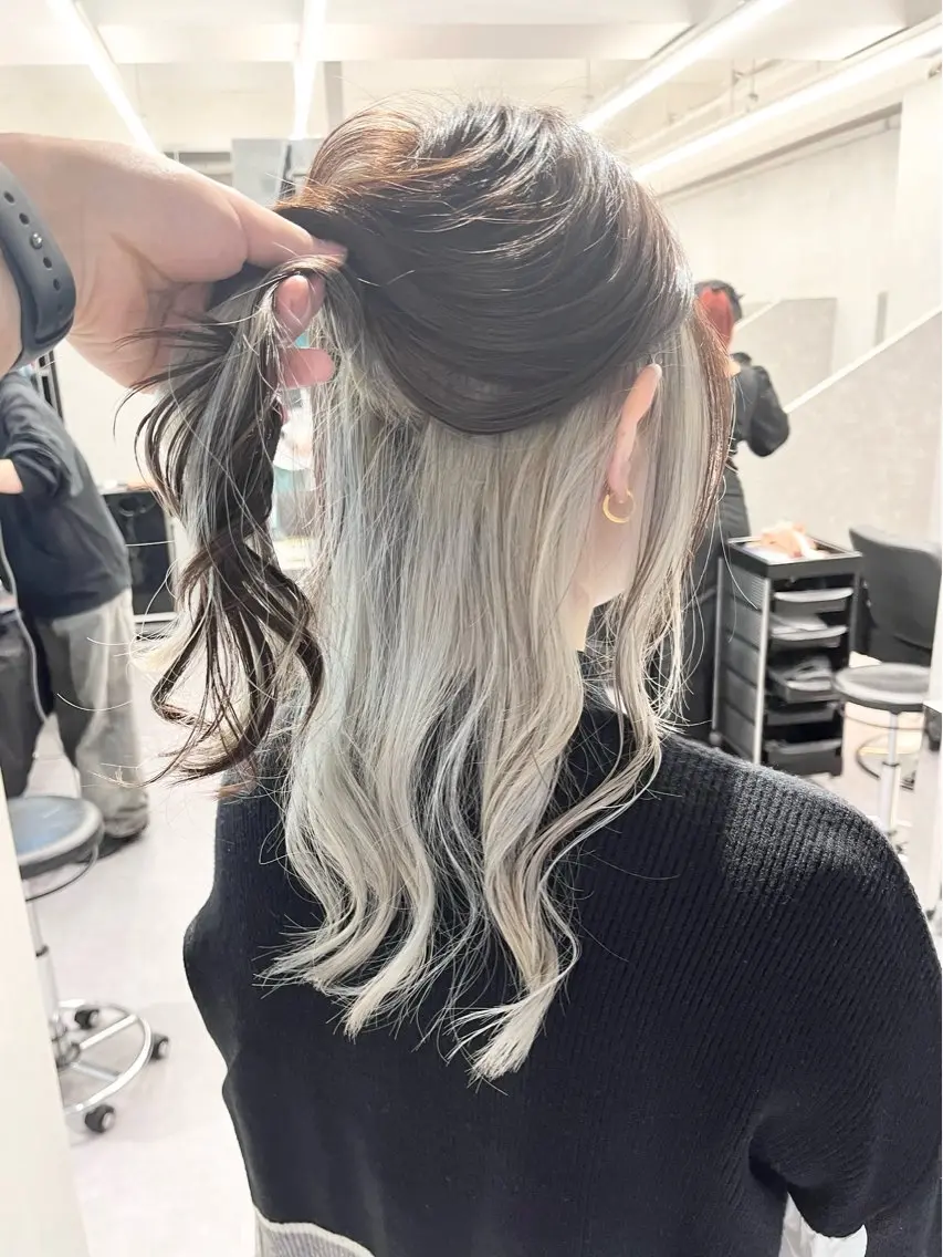 ミディアム カラー デザインカラー ダブルカラー ハイトーンカラー インナーカラー ボブ デザインカラー 小西勇次のヘアスタイル