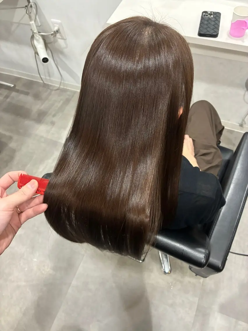 ⭐️美髪ストレート⭐️カット＋美髪縮毛矯正＋2ステップトリートメントの写真