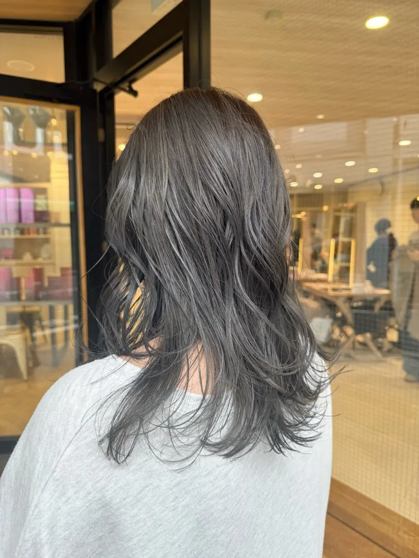 ロング カット ヘアカラー アンニュイlayer ／yuzu🪞🩶のヘアスタイル