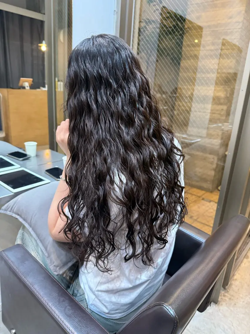 ロング カット パーマ トリートメント 【表参道】似合わせ パーマ/神野 楓のヘアスタイル
