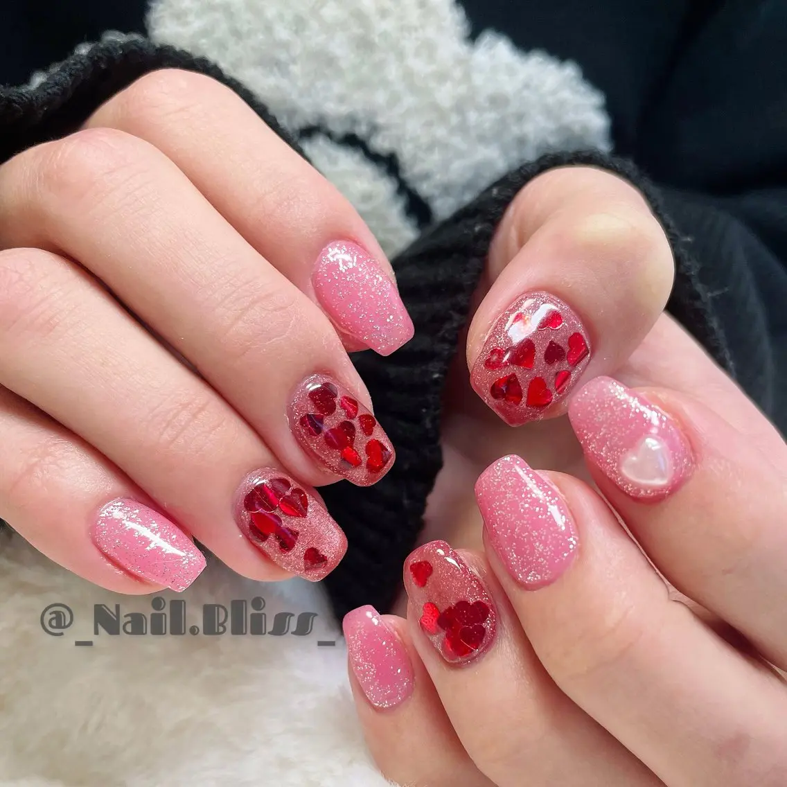 ネイル 氷ネイル・うるうるネイル ラメ(グリッター) マグネットネイル ハンドネイル NAIL BLISSのネイルデザイン