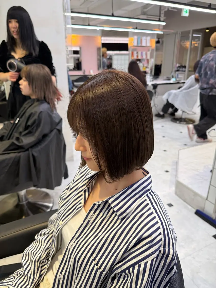 カラー 透明感カラー グレージュ カット ヘアカラー トリートメント 韓国風グレージュ 🤍たくみ🤍のヘアスタイル