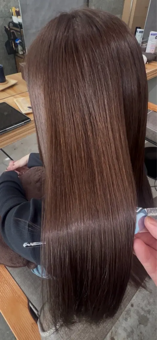 ミディアム カット ヘアカラー トリートメント 髪質改善 カラーJILLのヘアスタイル