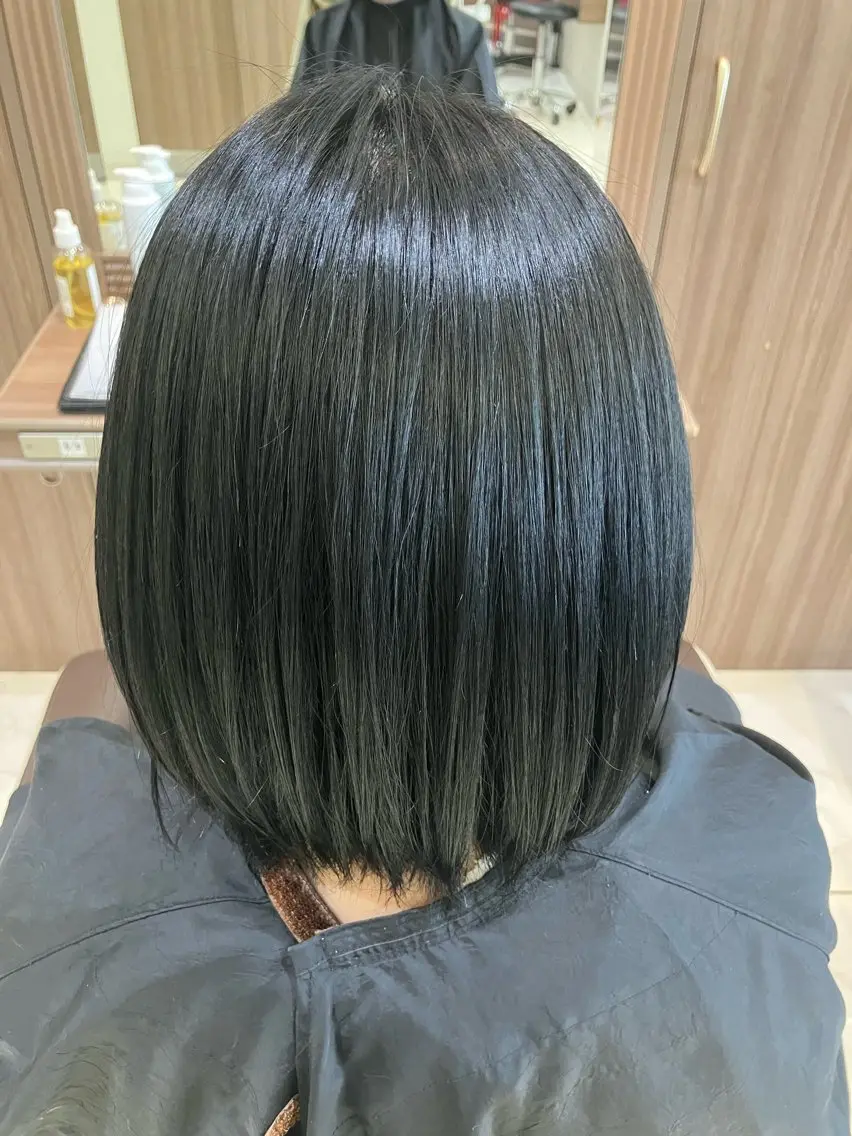 カラー 黒髪 ブルーカラー ブルーブラック 透明感カラー ☂️Ash 新杉田☂️山本のヘアスタイル