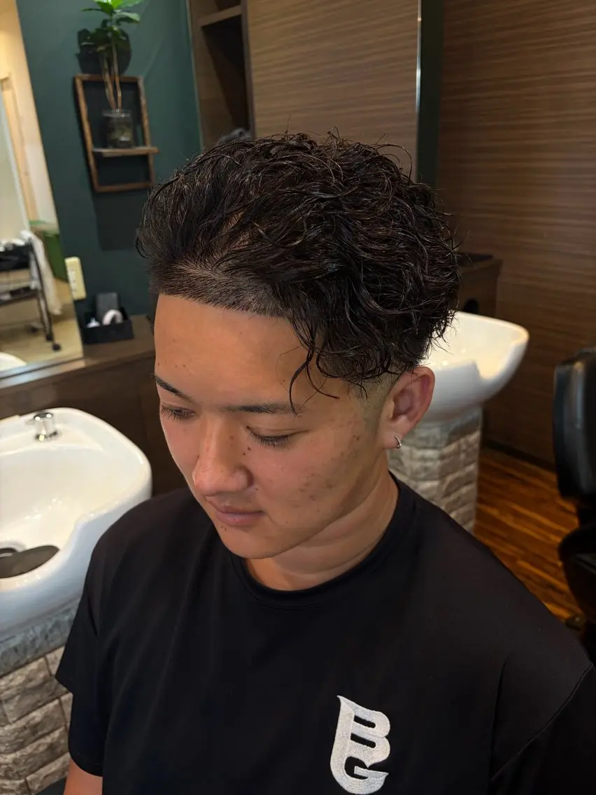 パーマ スパイラルパーマ カット メンズ特化/パーマ/ フェードKOHAKUのヘアスタイル