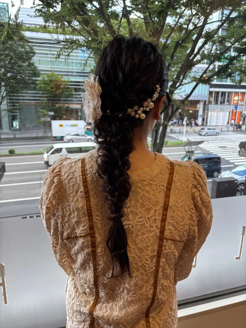ロング ヘアアレンジ 岩渕 美涼のヘアスタイル