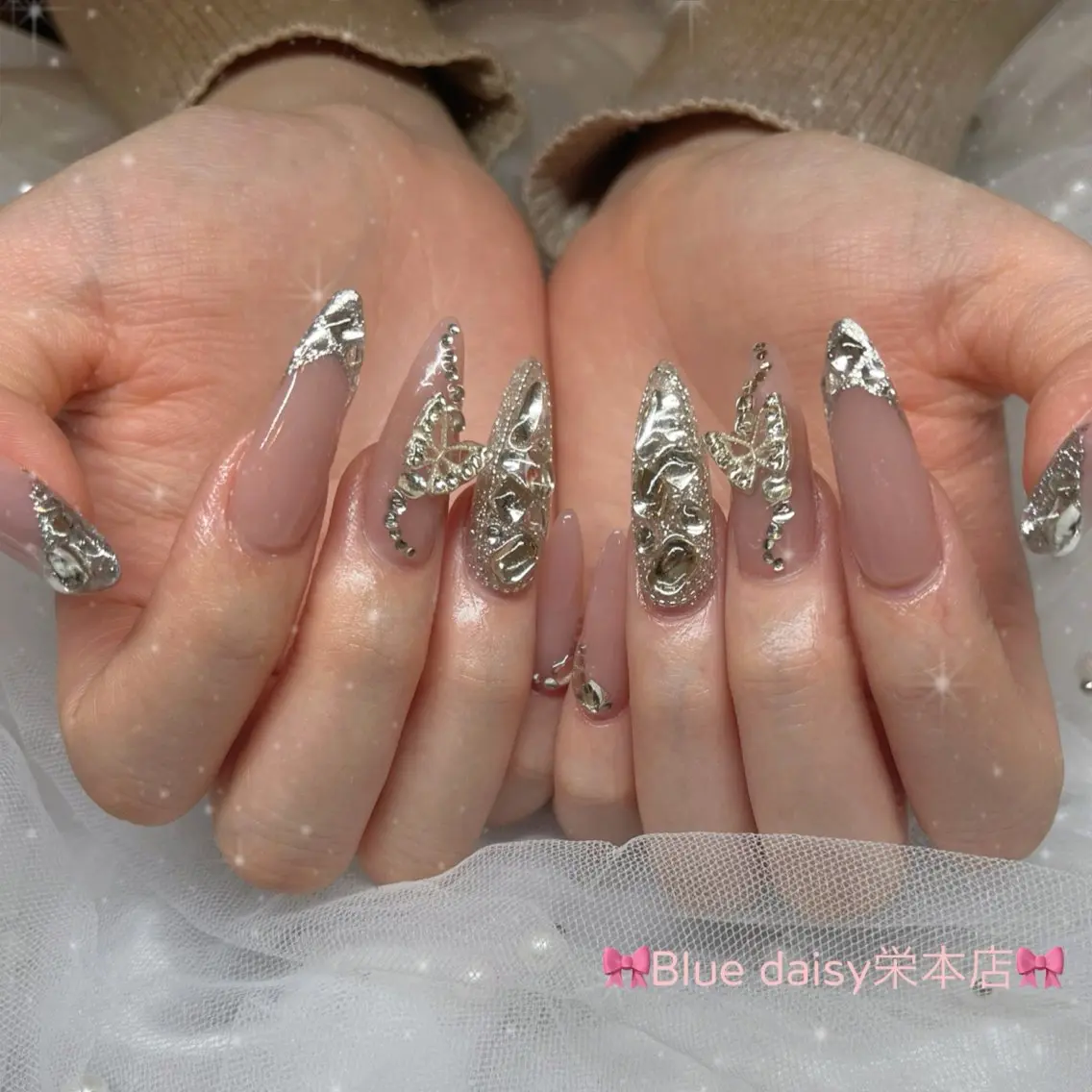 ネイル ロングネイル ストーンネイル ハンドネイル BlueDaisy 栄本店のネイルデザイン