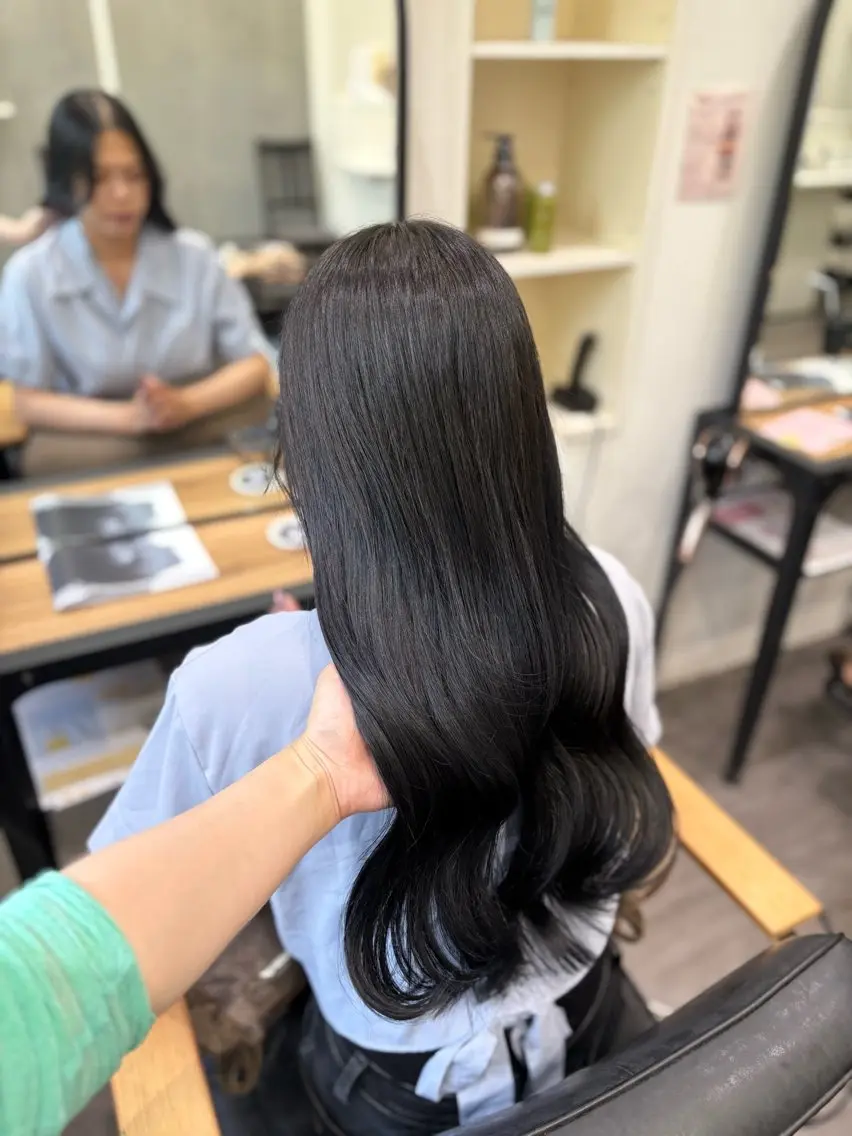 ロング カラー nijika/ カラーリスト🫧のヘアスタイル