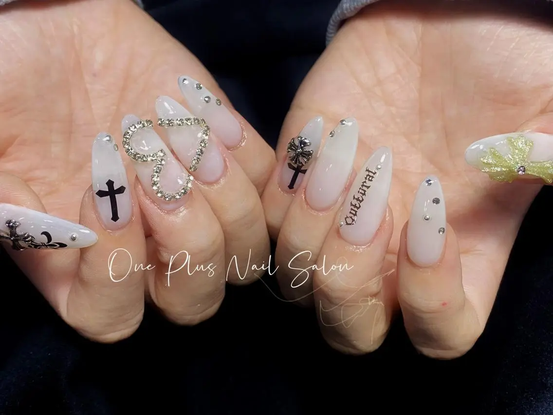 ネイル ハンドネイル One Plus Nail Salonのネイルデザイン