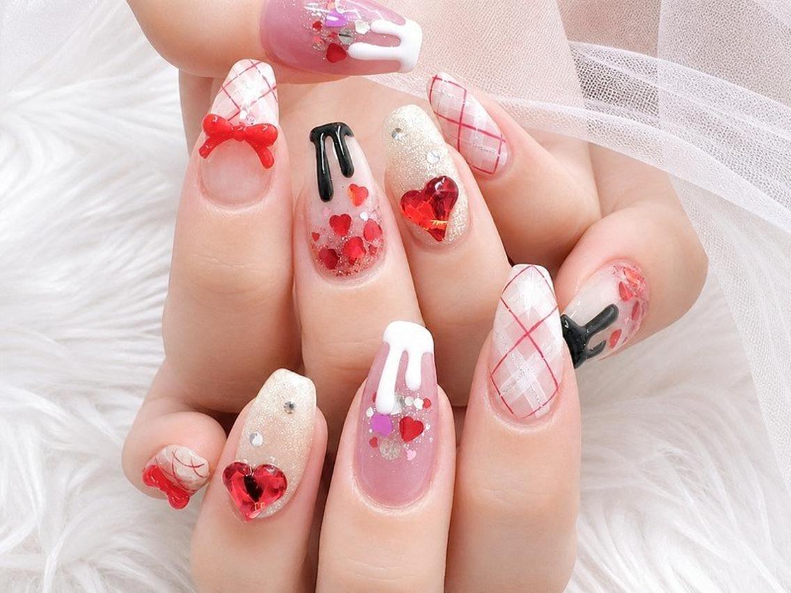 ネイル バレンタイン ハンドネイル Lili Nail Studio西荻窪店のネイルデザイン