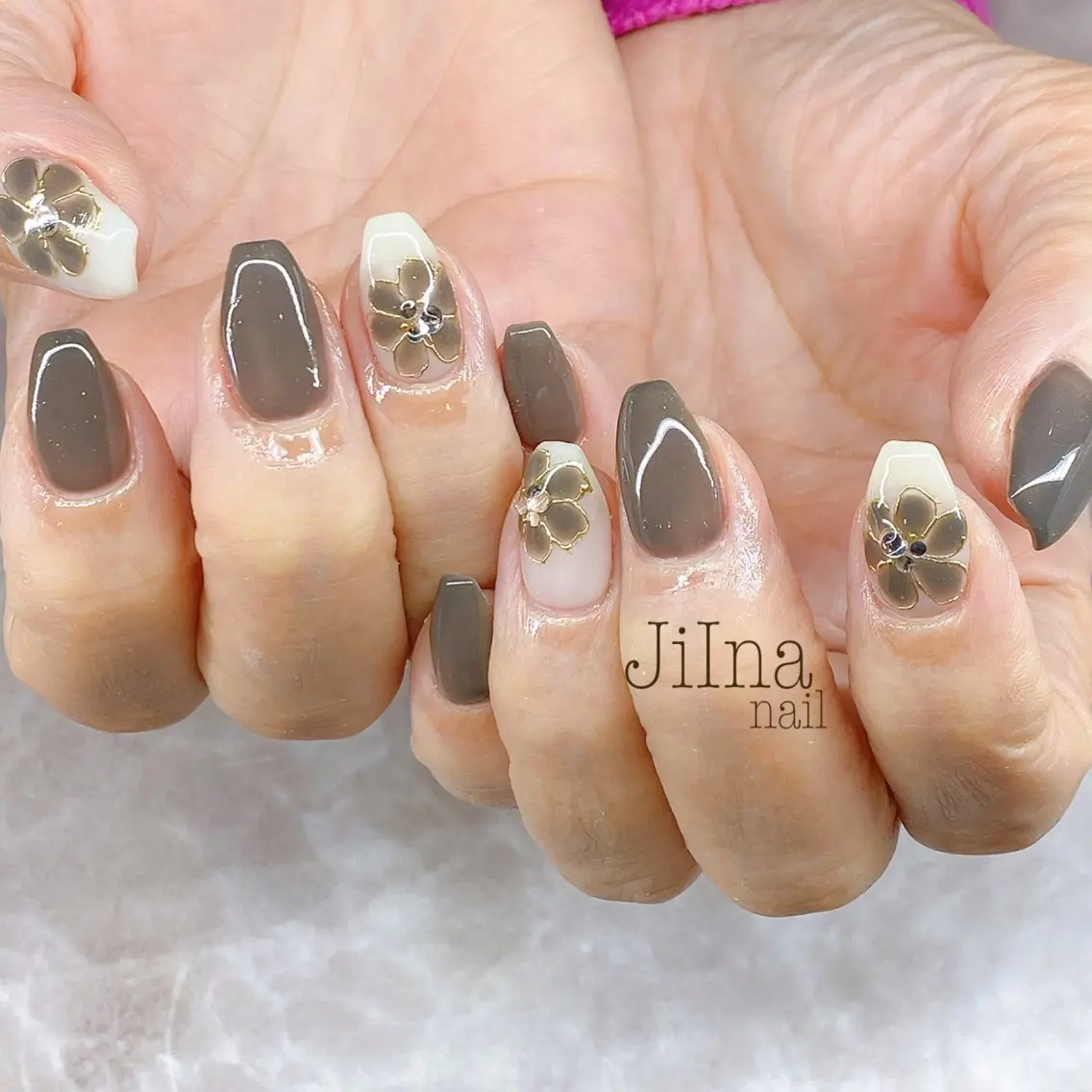 ネイル 持ち込み JiIna nailのネイルデザイン
