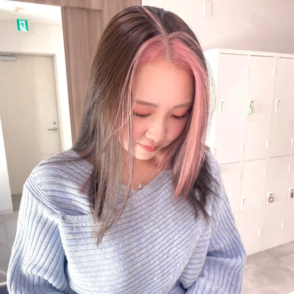 セミロング ミストバング ヘアカラー トリートメント akina＊ブリーチ ♡トレンドヘアのヘアスタイル