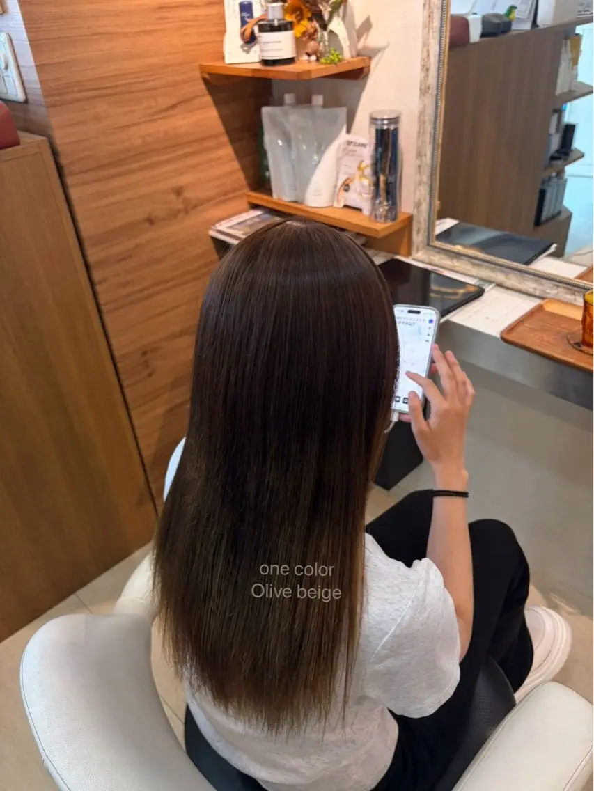 ロング ヘアカラー hair bonitaのヘアスタイル