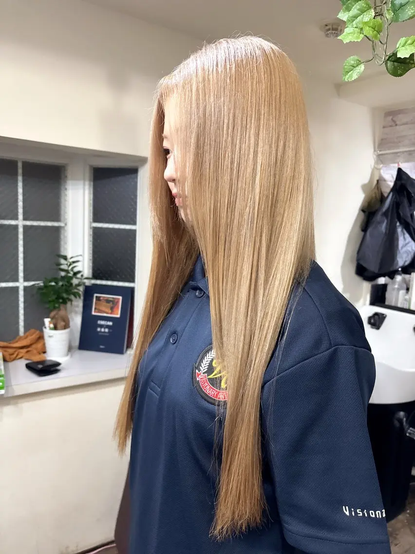 ロング カラー ヘアカラー 渡辺 健太のヘアスタイル