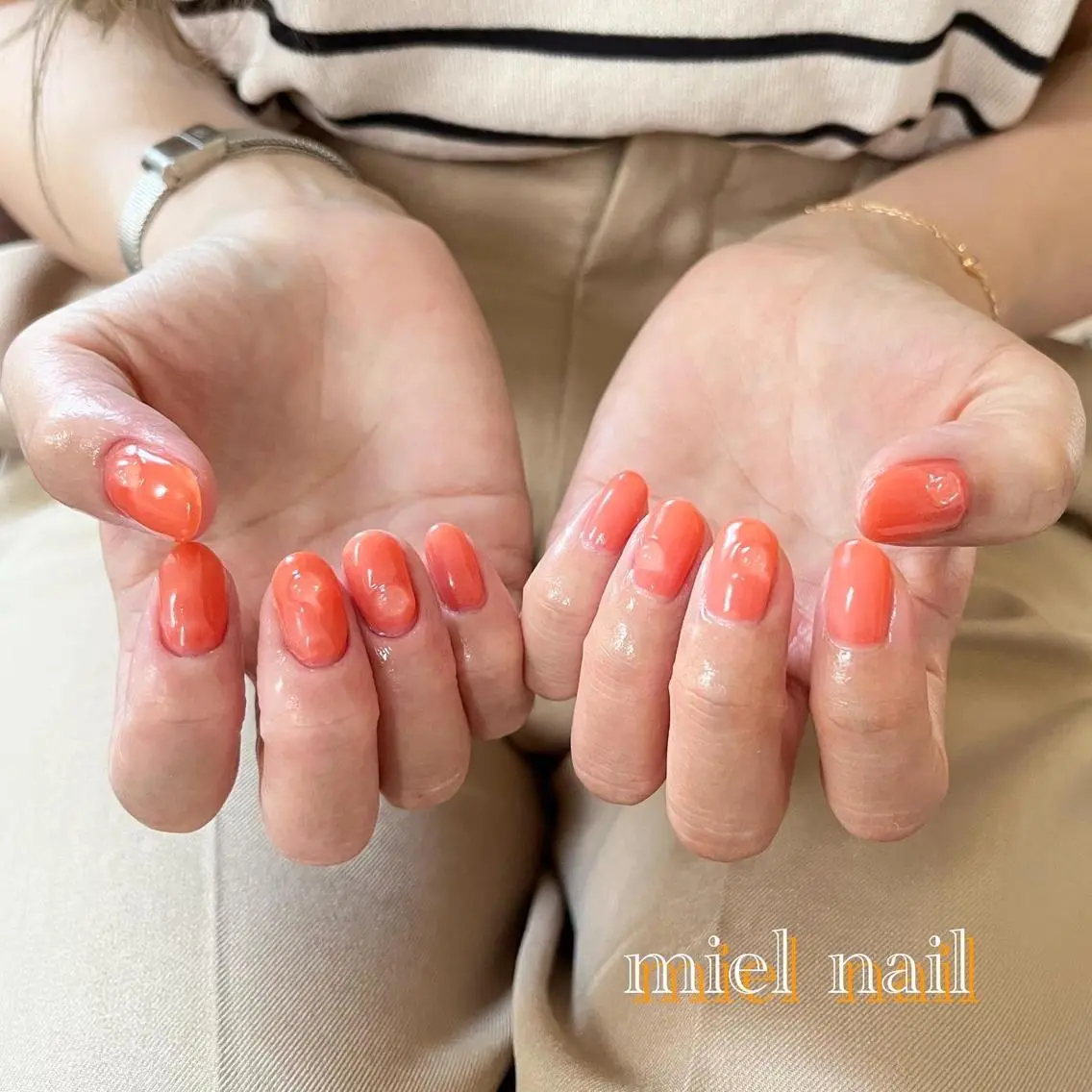 ネイル クリアネイル ワンカラーネイル オレンジ 夏ネイル miel nailのネイルデザイン