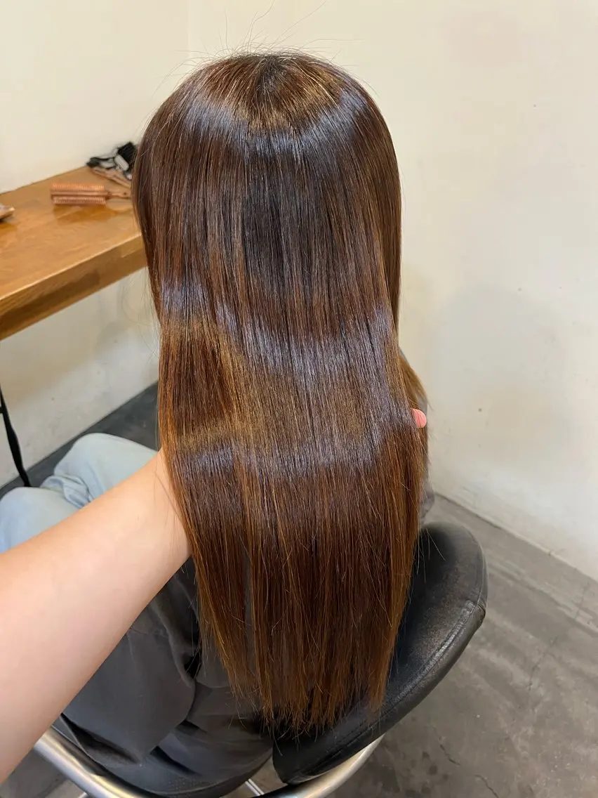 ロング パーマ 縮毛矯正 丸山 菜々子のヘアスタイル