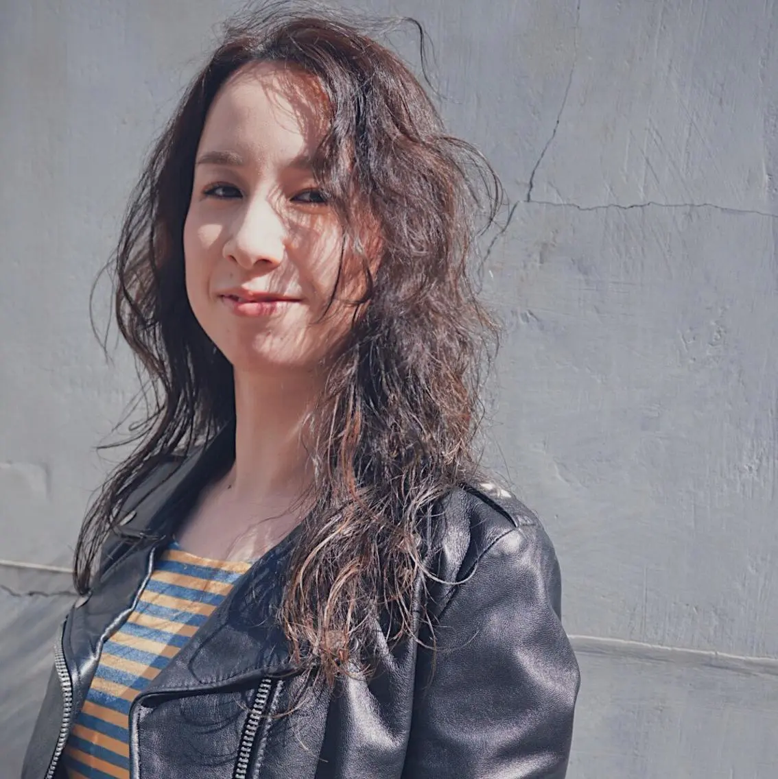 セミロング カラー パーマ 透明感カラー イルミナカラー レイヤーカット カット ヘアカラー トリートメント 山中 直輝のヘアスタイル