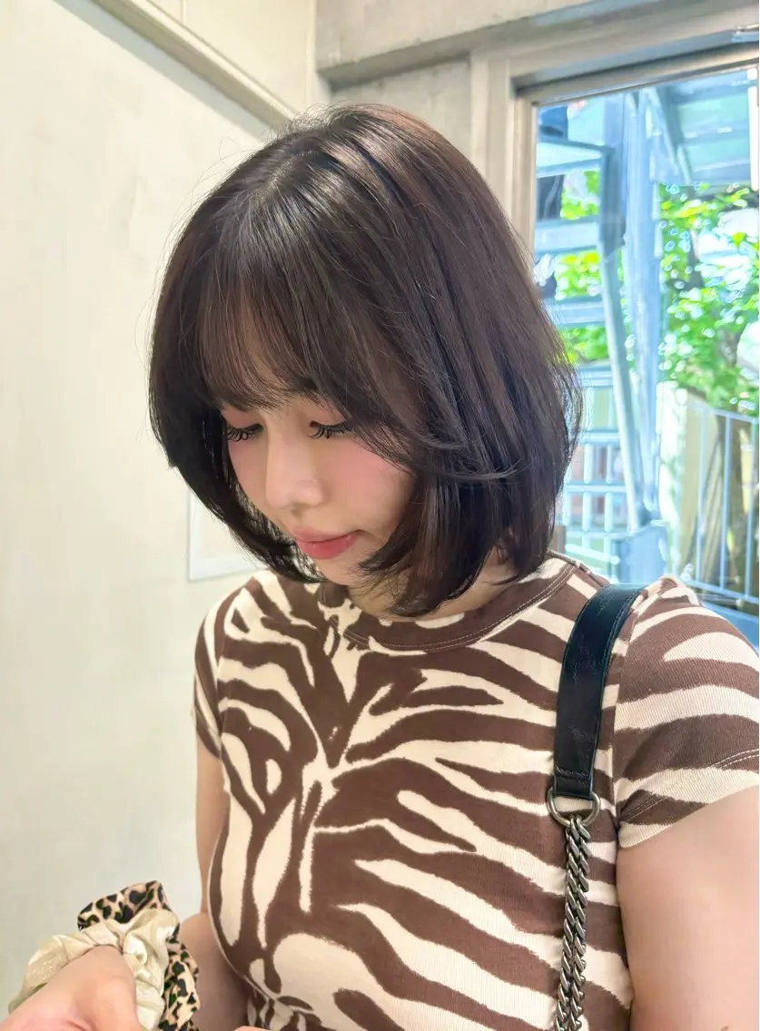 ミディアム カラー カット ヘアカラー トリートメント Saki/レイヤー/ 柔色カラー/顔まわりのヘアスタイル