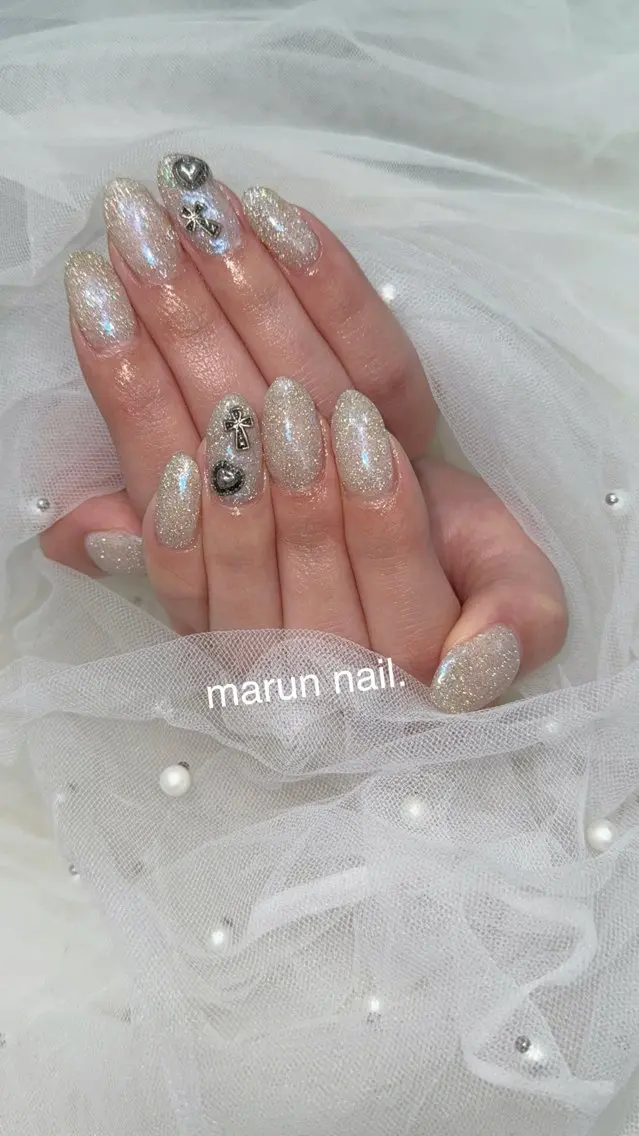 ネイル ハンドネイル marun._ megumi.のネイルデザイン