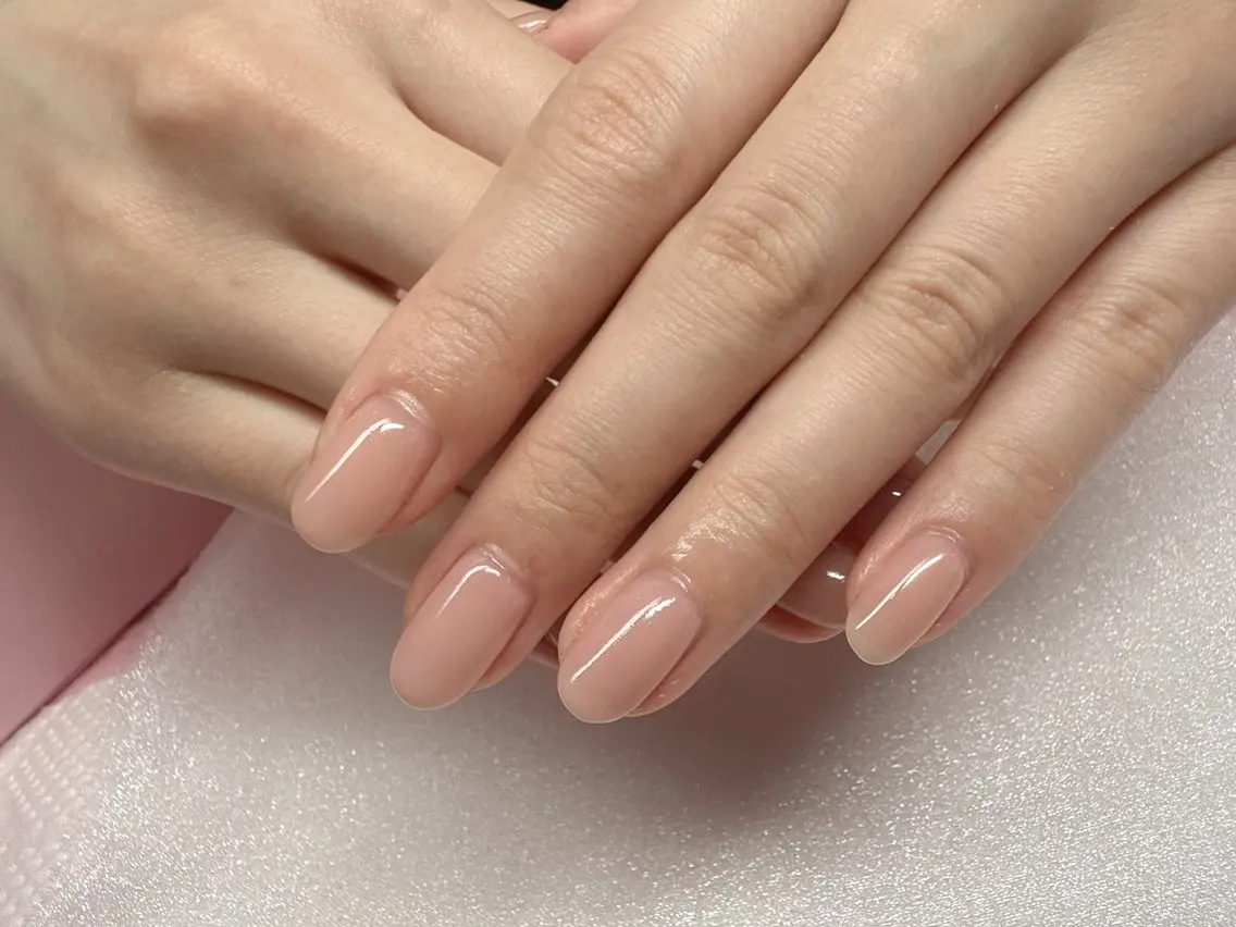 ネイル ワンカラーネイル Amoureuse Satomiのネイルデザイン