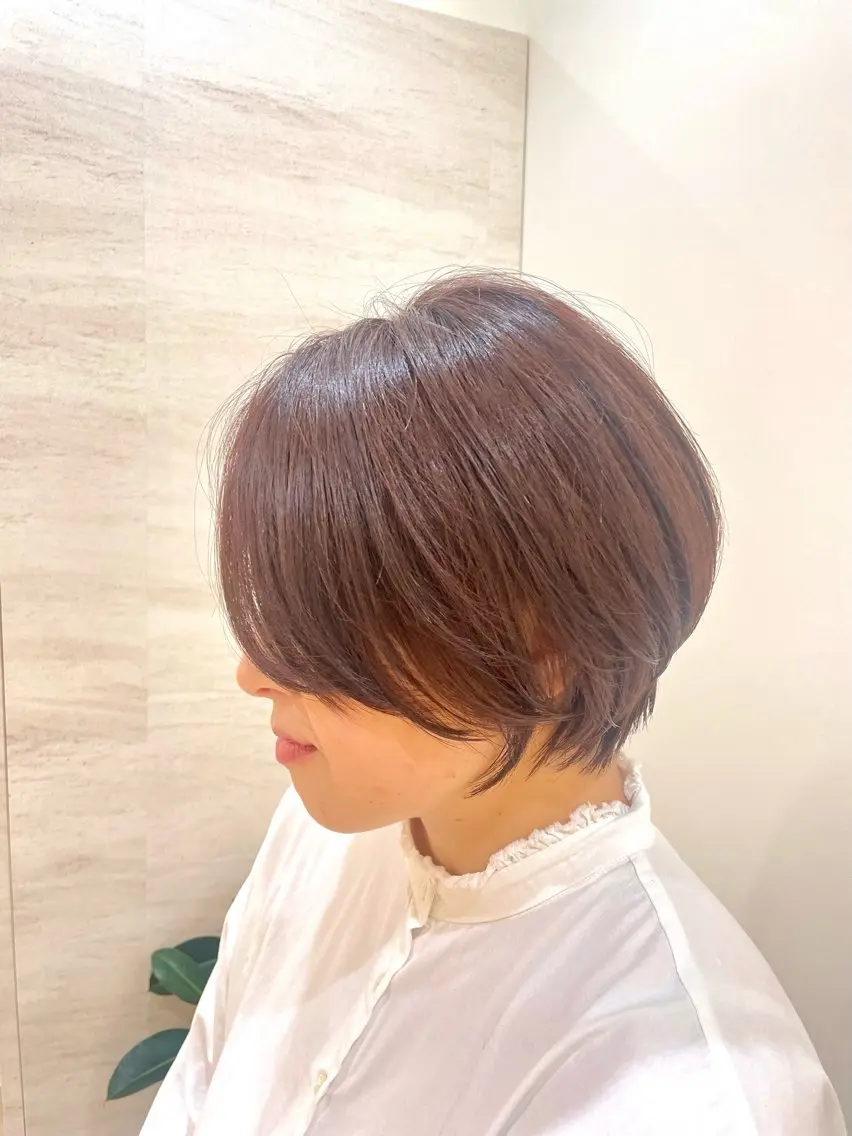 ショート ヘアカラー トリートメント 深谷 薫のヘアスタイル