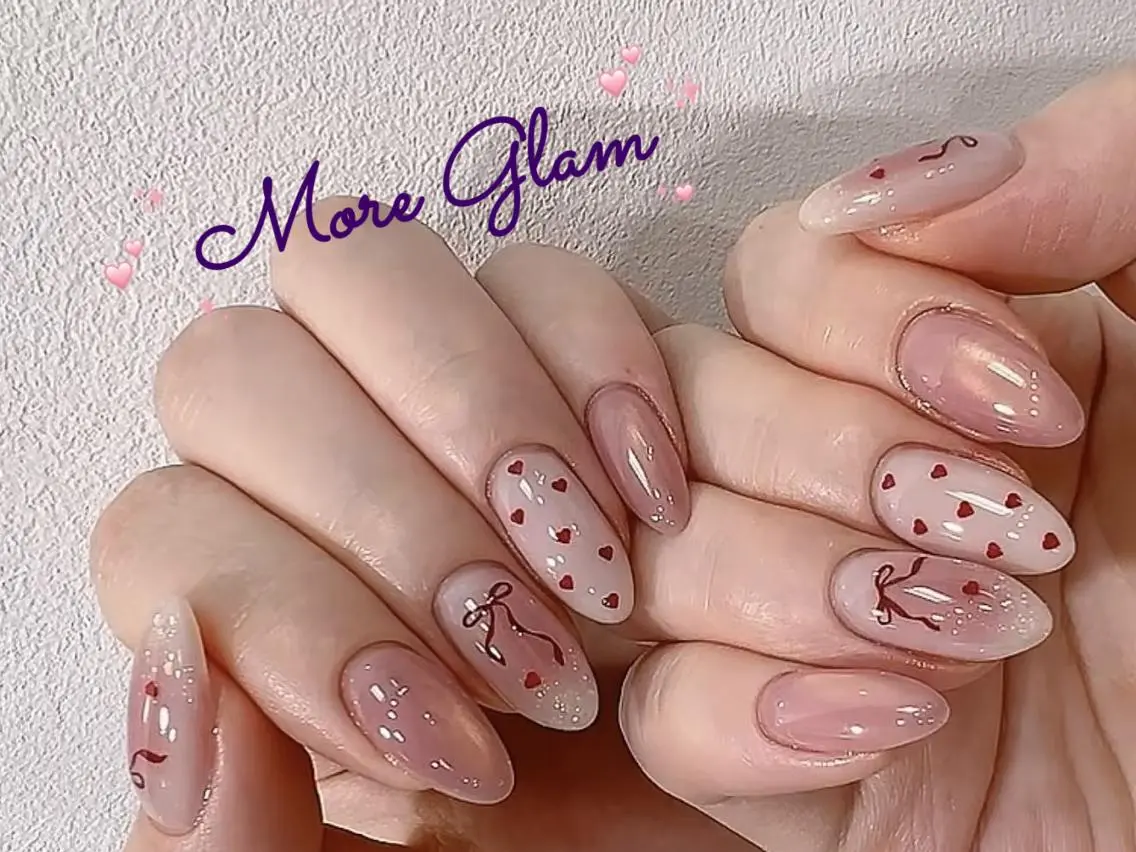 ネイル 長さ出し フットネイル フレンチネイル ジェルネイル ガラスフレンチ More Glam 池袋東口店のネイルデザイン