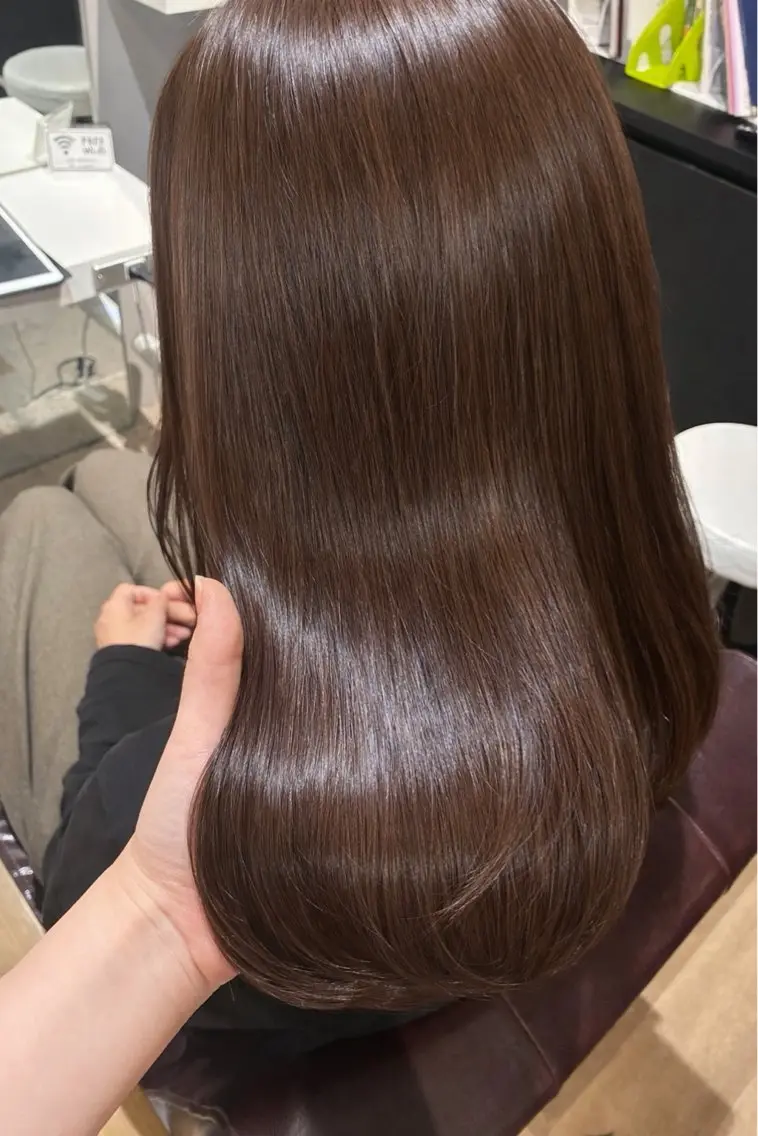 ミディアム レイヤーカット カット ヘアカラー トリートメント 盛れる韓国ヘア / カワラギアユミのヘアスタイル