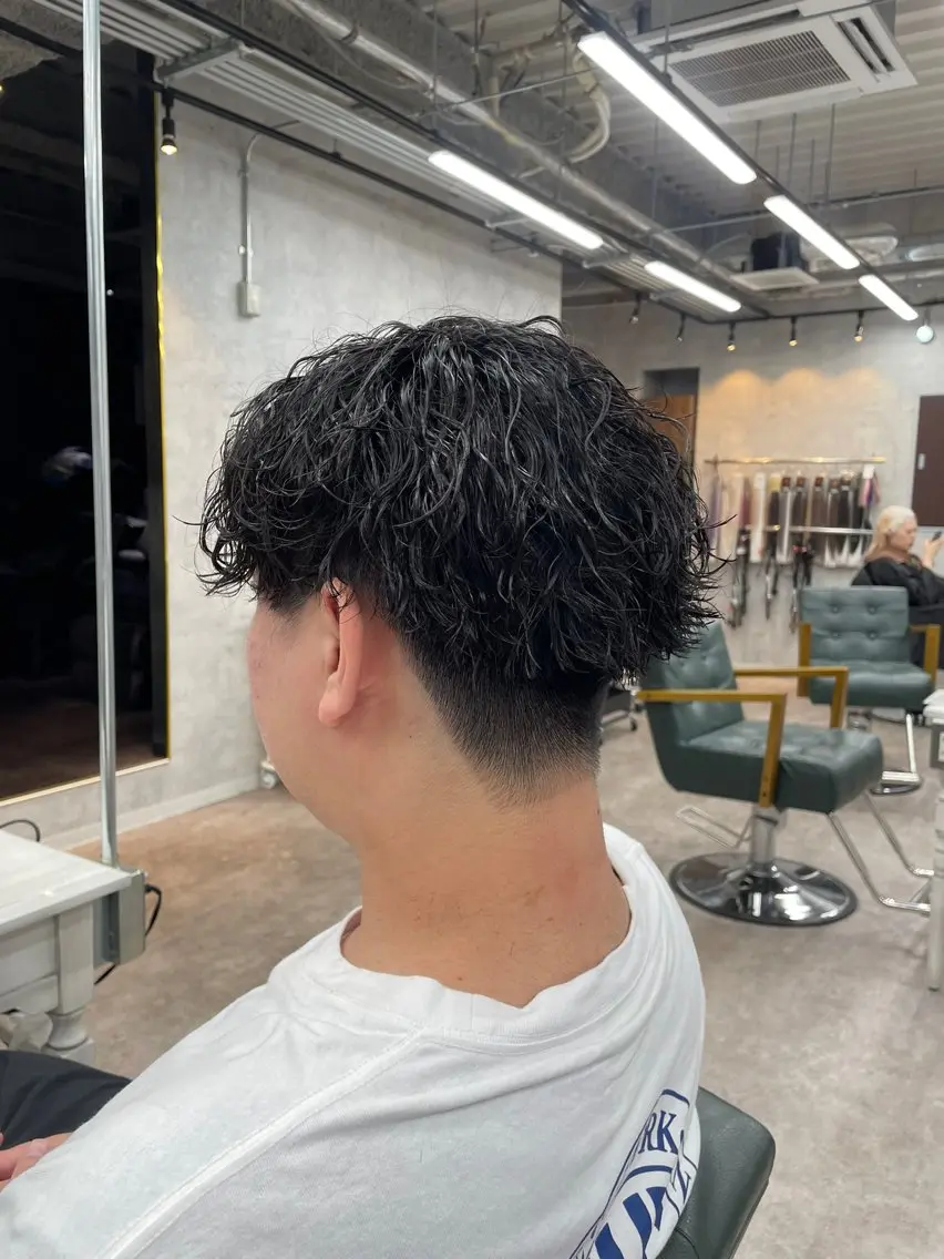ショート パーマ メンズ カット パーマ 似合わせ🌿‬髪質 改善🧸RYUGOのヘアスタイル