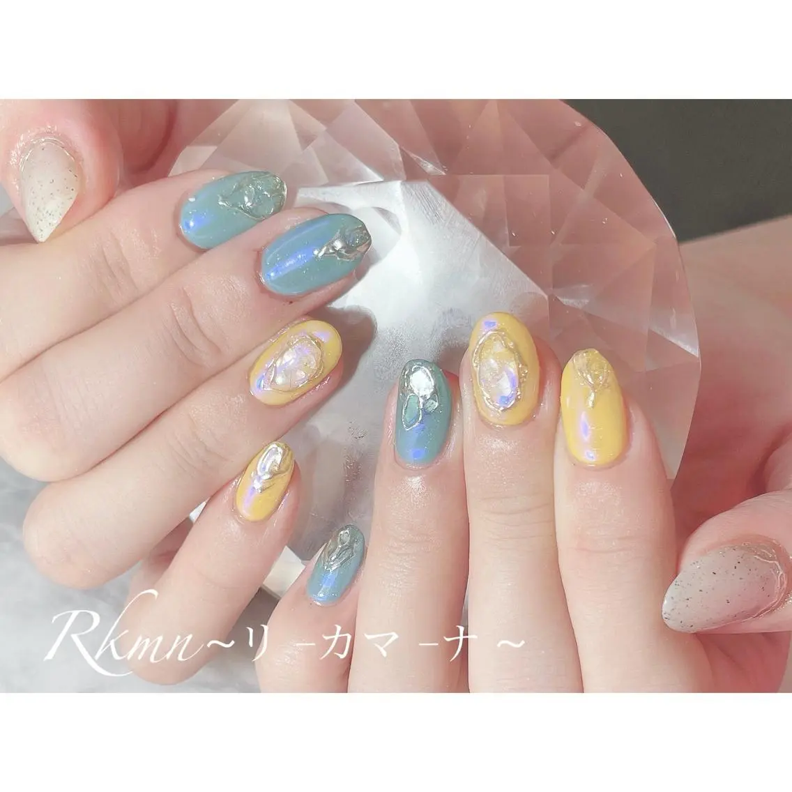 ネイル アートネイル オーロラネイル フレンチネイル ジェルネイル グラデーション ハンドネイル フットネイル ハンドケア Rkmn ~リ-カマ-ナ~のネイルデザイン
