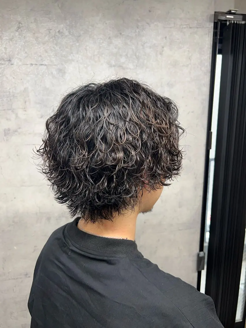 パーマ メンズ 飯塚 竜之介のヘアスタイル