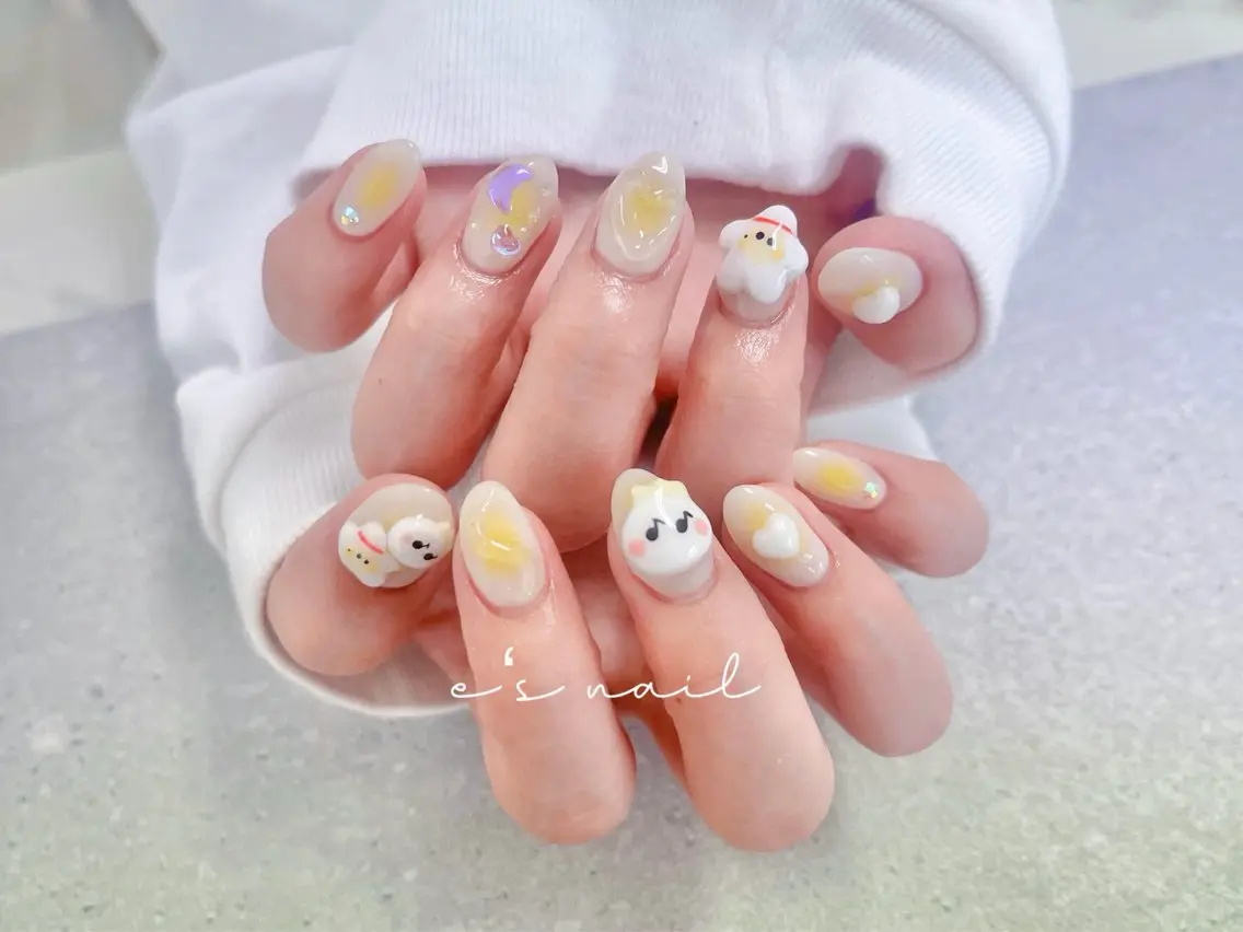 ネイル アートネイル e’s nail Lumièreのネイルデザイン