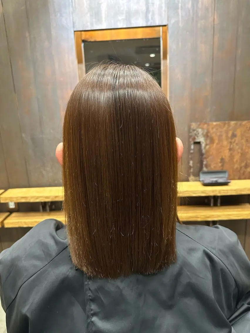 ミディアム カット 縮毛矯正 艶カラー／ 今井春汰のヘアスタイル