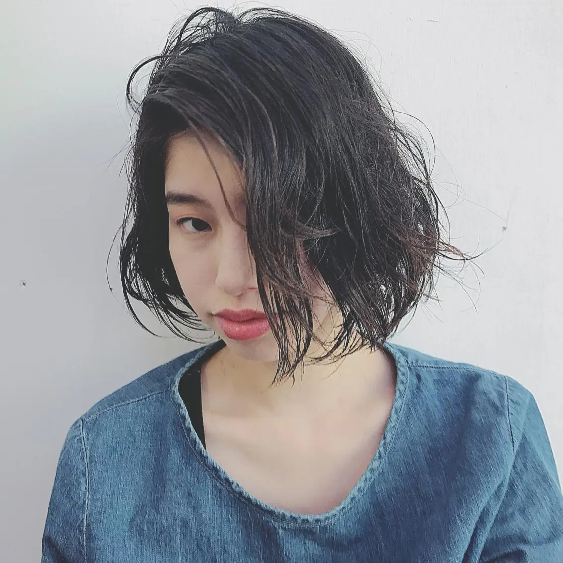 ショート カラー パーマ 💓パーマ，💗 レイヤーカットのヘアスタイル