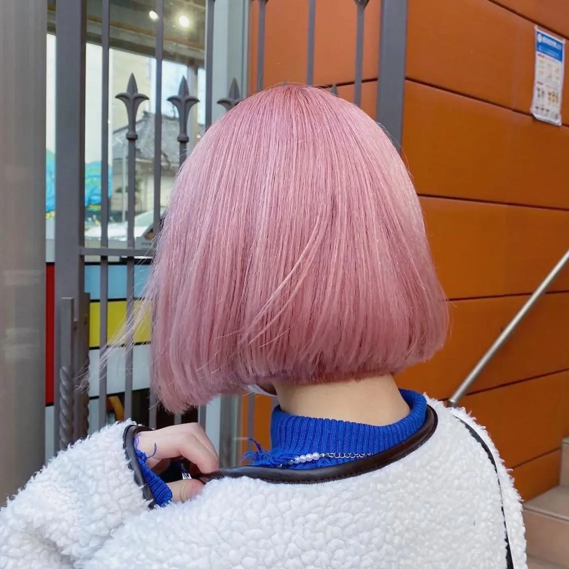 ショート カラー ショートボブ ピンクカラー ホワイトピンク ボブ ショートヘア 鈴木/ニュアンス パーマ/メンズのヘアスタイル