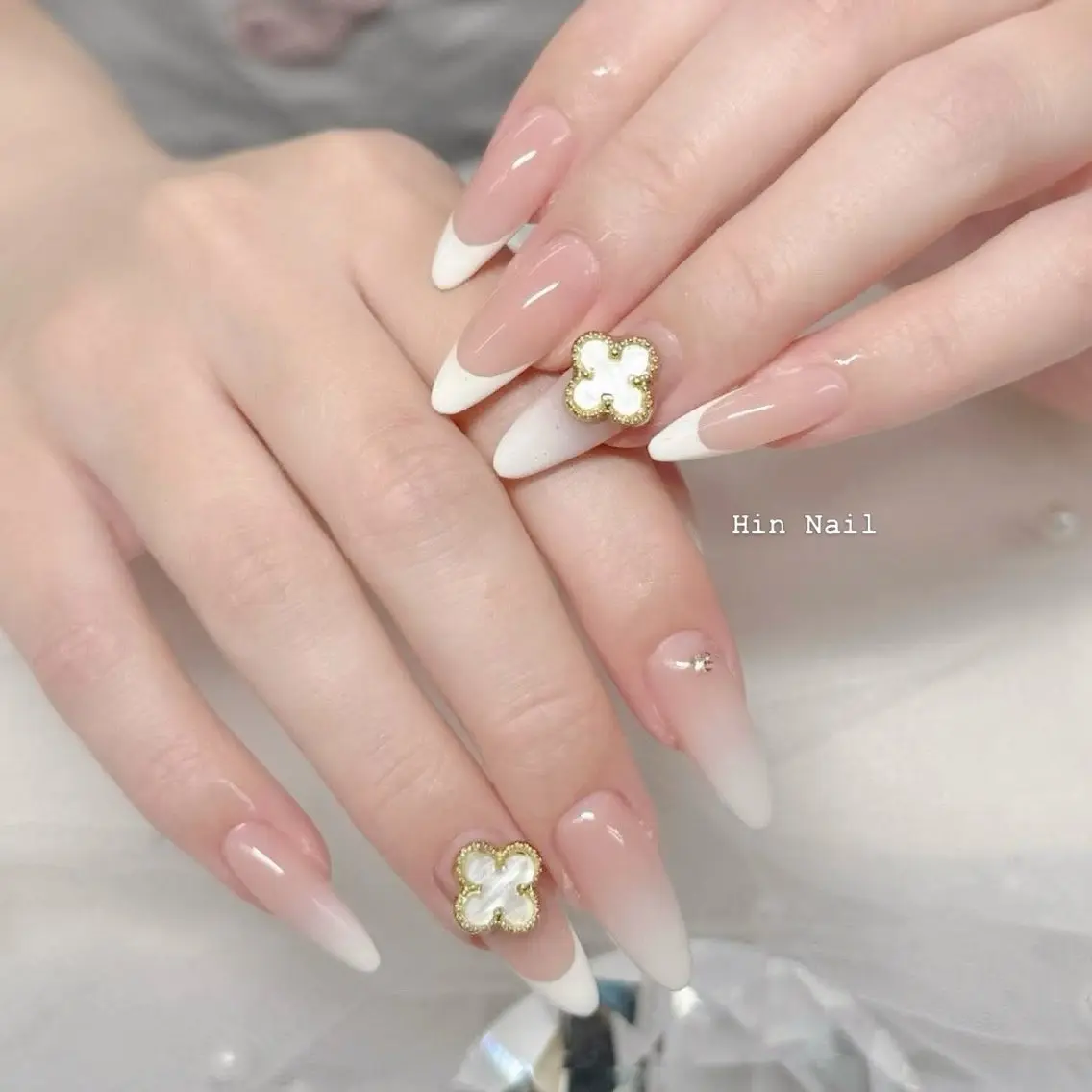 ネイル ハンドネイル HIN NAILのネイルデザイン