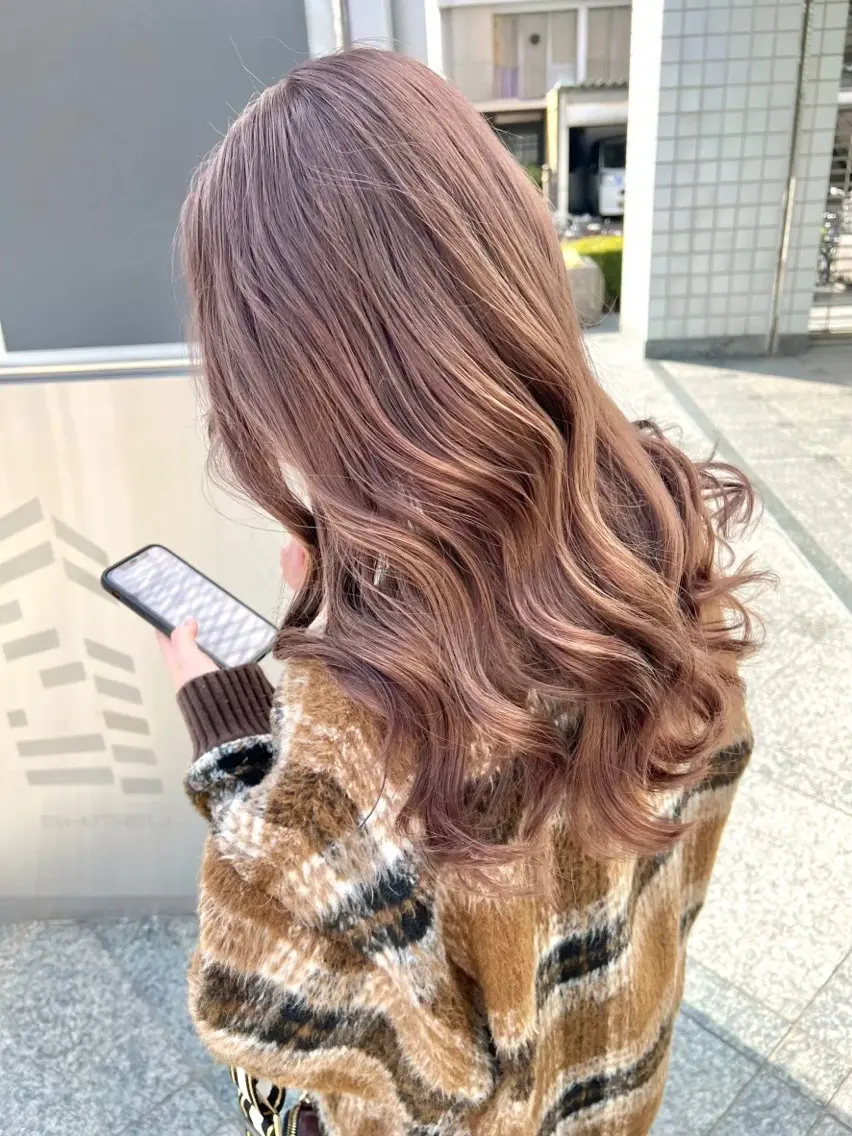 ロング カット ヘアカラー Parve  Mix 🫧梶川虹のヘアスタイル