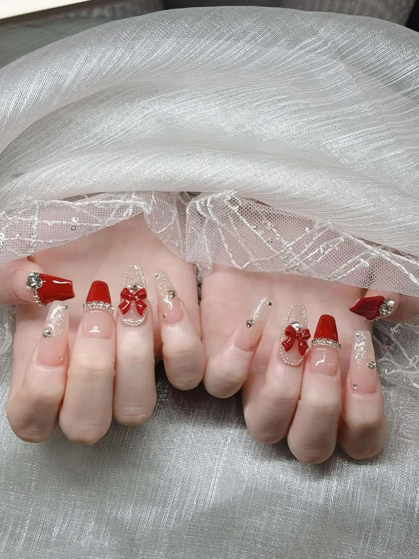 ネイル ハンドネイル Lee Nailsのネイルデザイン