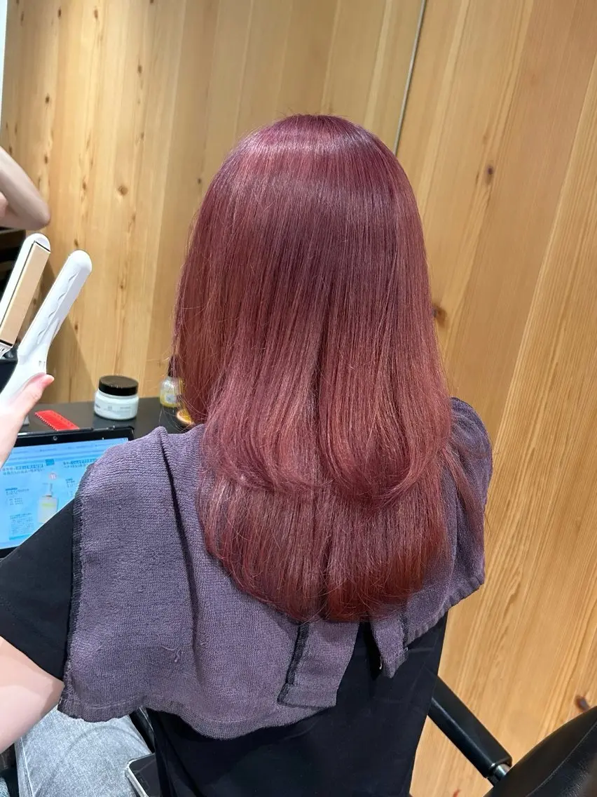 セミロング カラー ベージュカラー ブリーチ ラベンダーカラー ラベンダーピンク ピンクカラー カット ヘアカラー トリートメント スキバサミを使わない カット🌼唯🌼のヘアスタイル