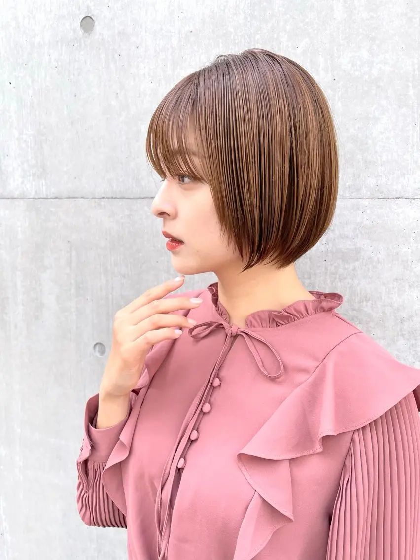 ショート カラー ブリーチ ダブルカラー ボブ 髪質改善 ショートヘア ヘアカラー トリートメント 似合わせショート×透 明感/やじまたかしのヘアスタイル