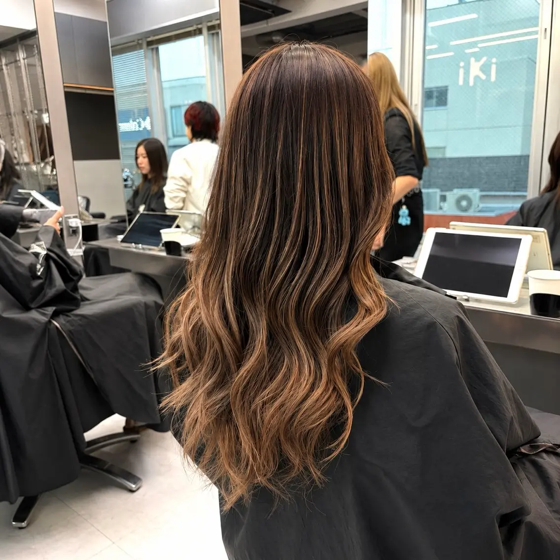 ロング カット ヘアカラー トリートメント 🫧バレイヤージュ/ ハイライト/ミズキのヘアスタイル
