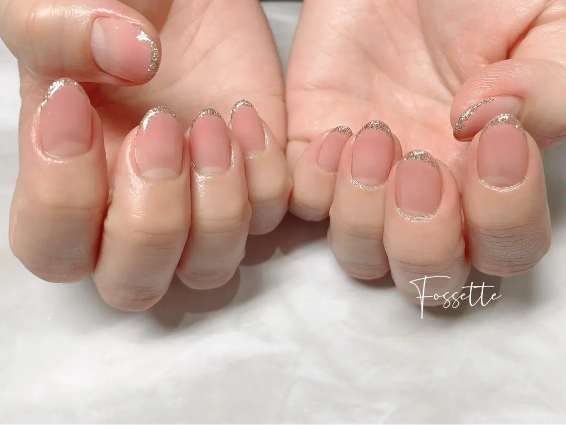ネイル フレンチネイル グラデーション ラメ(グリッター) オフィスネイル シンプルネイル nailsalon Fossetteのネイルデザイン