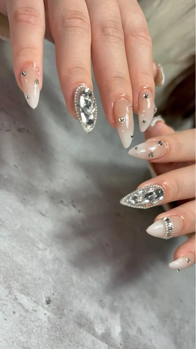 ネイル ハンドネイル Prettiest nailのネイルデザイン