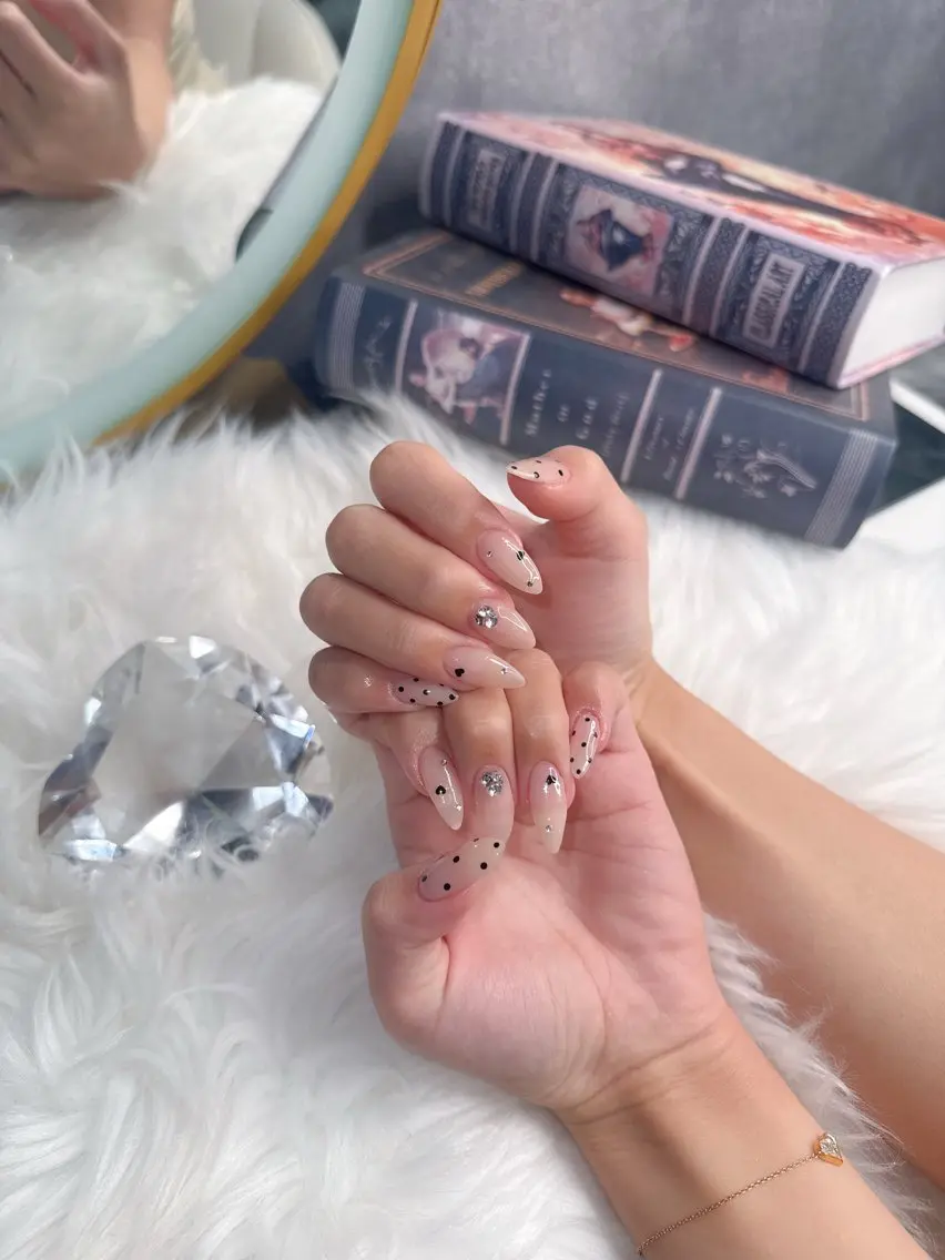 ネイル シンプルネイル ハンドネイル cheri&co marinのネイルデザイン