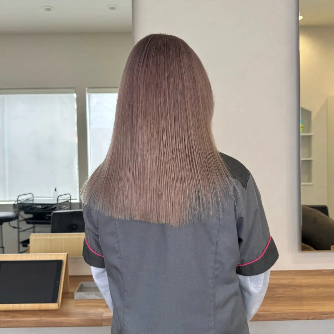 ミディアム カラー kosuke 表参道のヘアスタイル