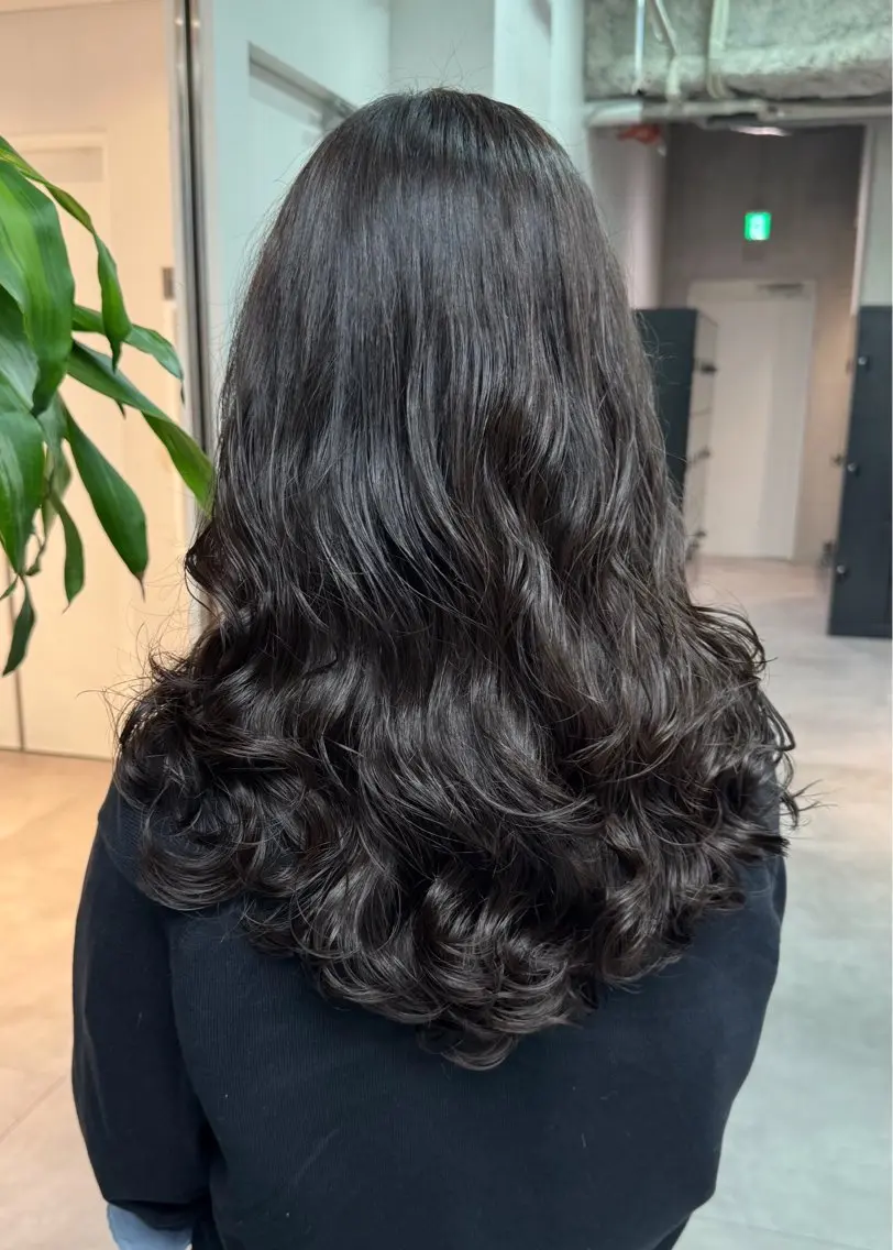 ミディアム パーマ ミディアムパーマ トリートメント デジタルパーマ 小田 晃瑛のヘアスタイル