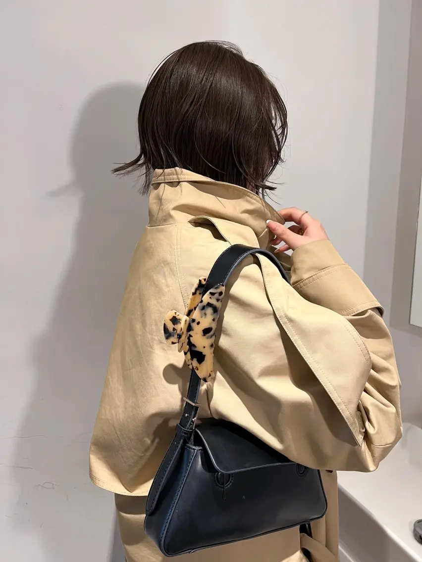 ミディアム カット ヘアカラー kotoko 透け感カラーのヘアスタイル