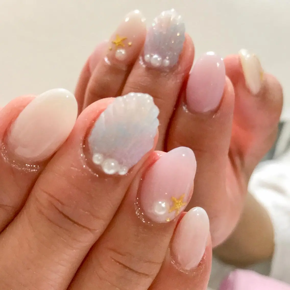 ネイル ハンドネイル 💗🪽Tiary Nail🪽💗のネイルデザイン