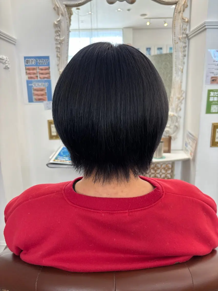 ショート カラー ヘアカラー 志村 梨帆のヘアスタイル