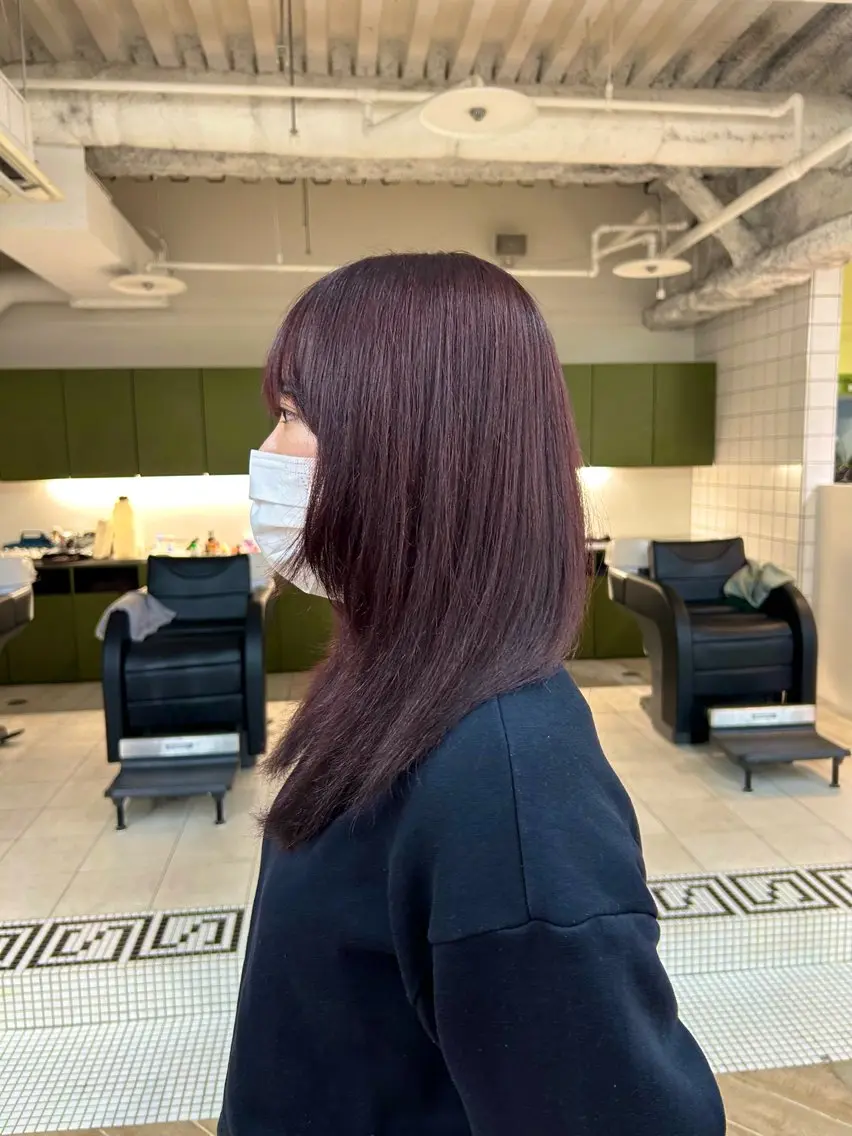 セミロング カラー カット ヘアカラー ベージュ/ダブルカラ ー/新潟駅/青柳萌果のヘアスタイル